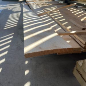 320.120 M1 Vuren plank   20 x 200 mm