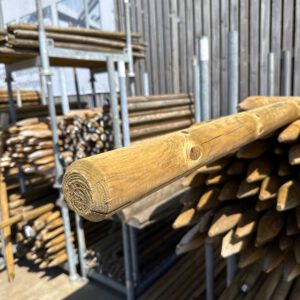 300.195 Gewolm. palen 2.00 x 7 gefreesd